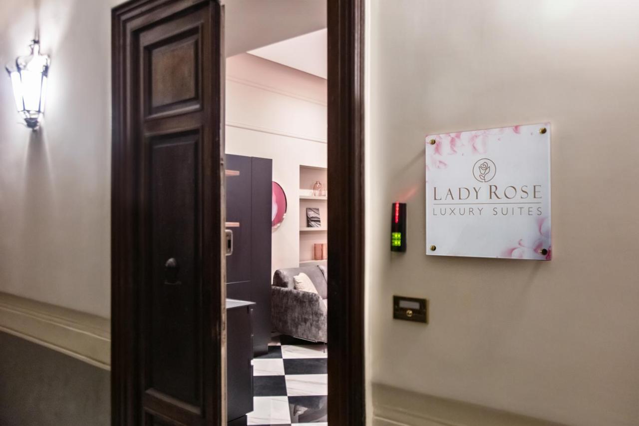Lady Rose One Apartment Наполи Екстериор снимка