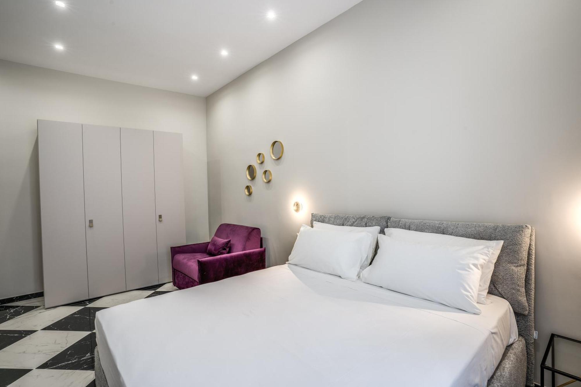 Lady Rose One Apartment Наполи Екстериор снимка