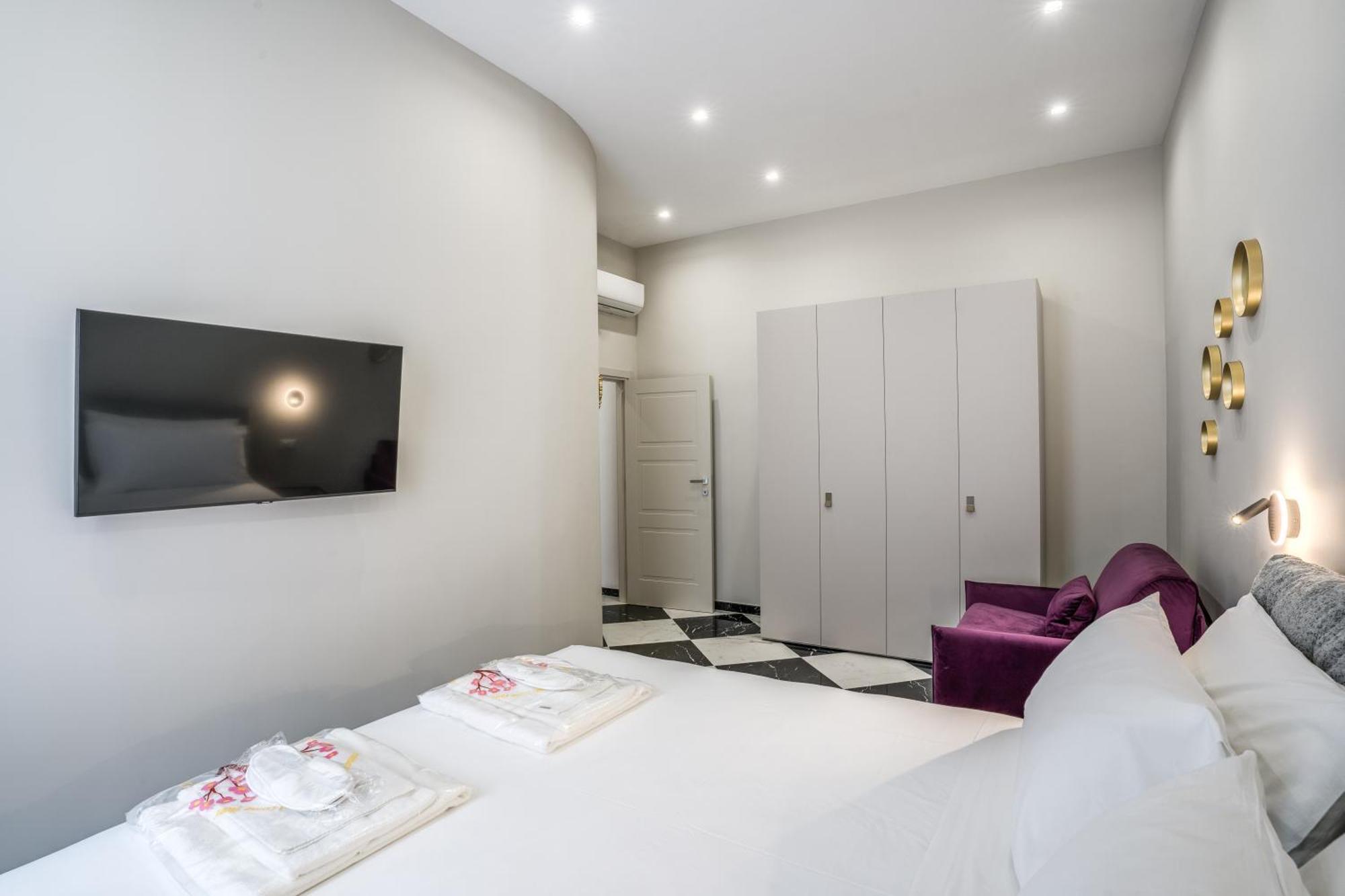 Lady Rose One Apartment Наполи Екстериор снимка