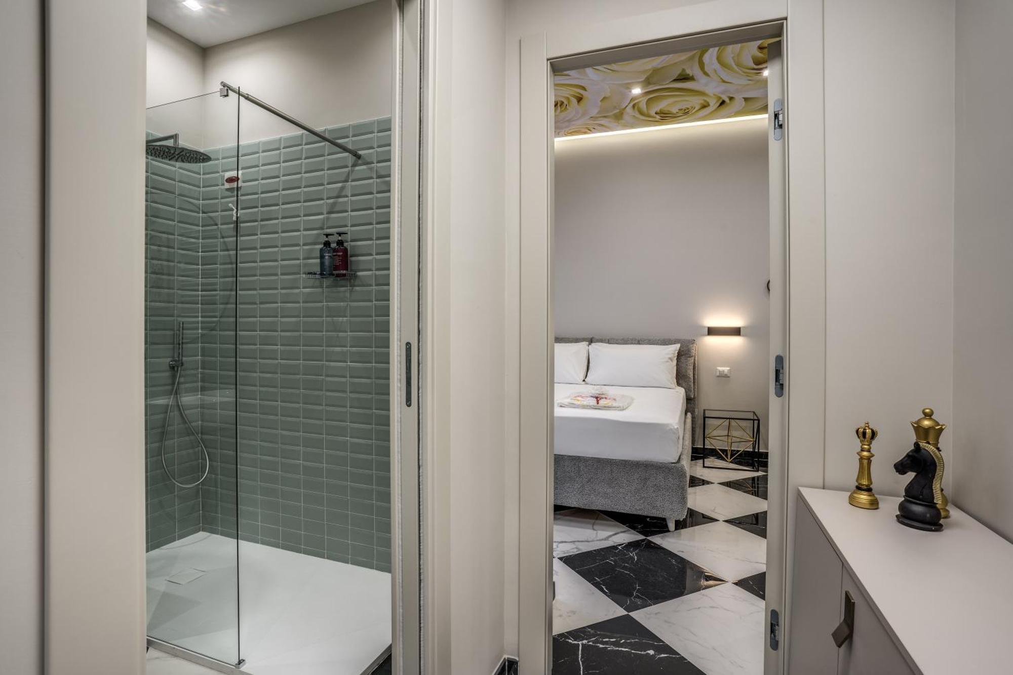 Lady Rose One Apartment Наполи Екстериор снимка