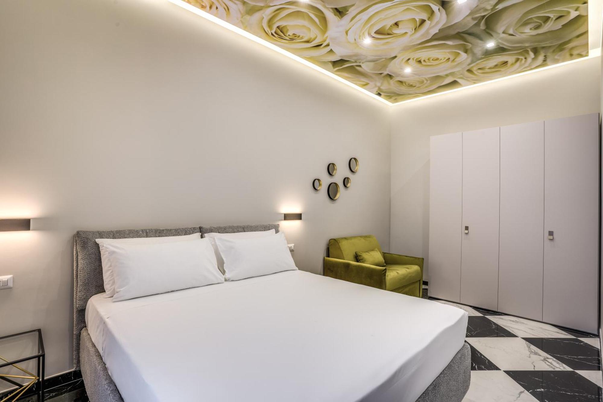 Lady Rose One Apartment Наполи Екстериор снимка